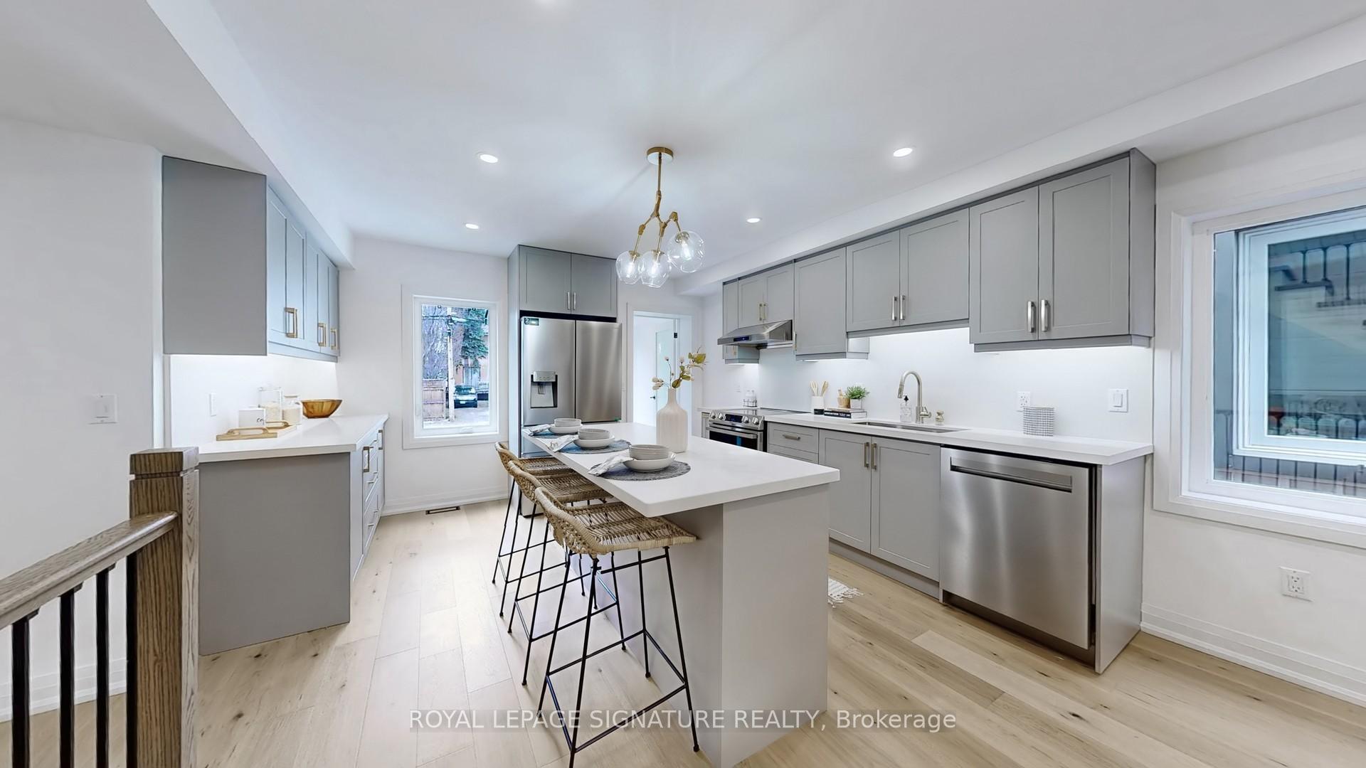 Photo 9 of 914 Broadview Avenue, Toronto, Playter Estates-Danforth — HOMEH