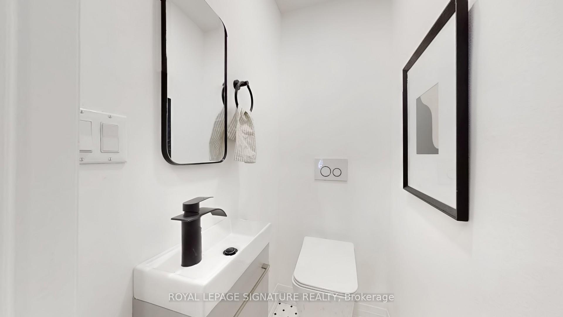 Photo 12 of 914 Broadview Avenue, Toronto, Playter Estates-Danforth — HOMEH
