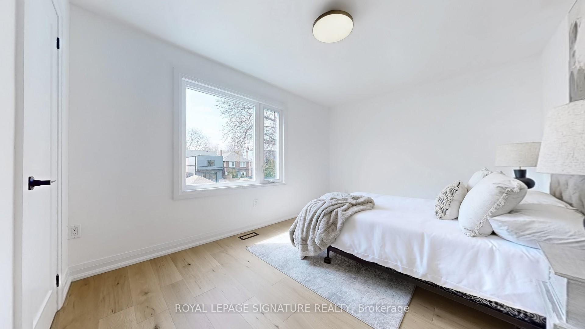 Photo 16 of 914 Broadview Avenue, Toronto, Playter Estates-Danforth — HOMEH