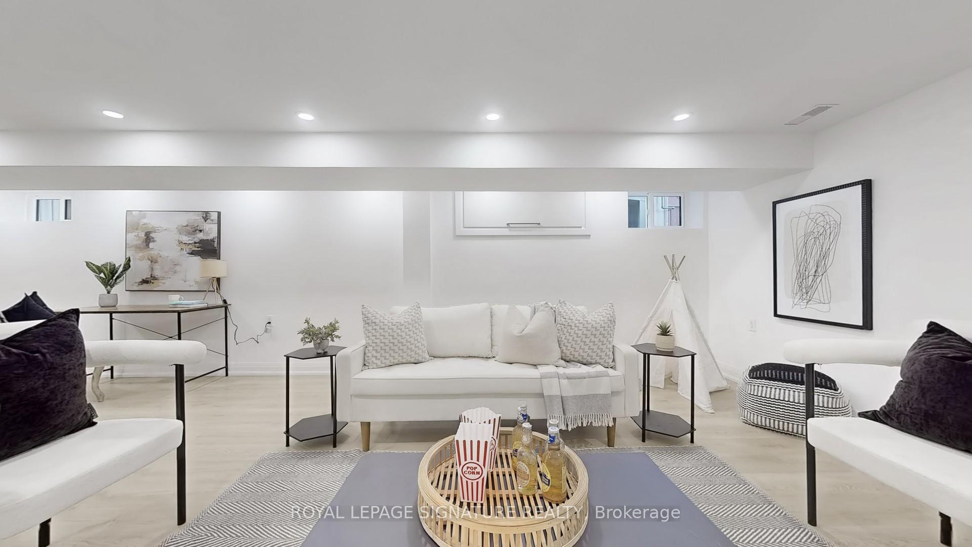 Photo 20 of 914 Broadview Avenue, Toronto, Playter Estates-Danforth — HOMEH