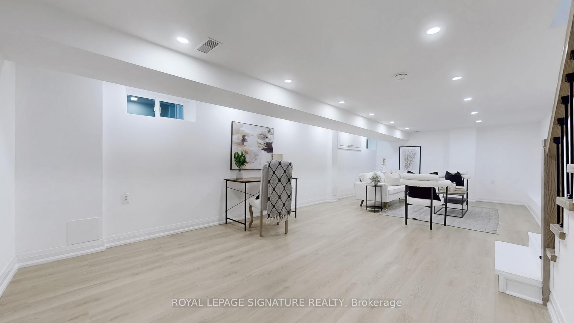 Photo 22 of 914 Broadview Avenue, Toronto, Playter Estates-Danforth — HOMEH