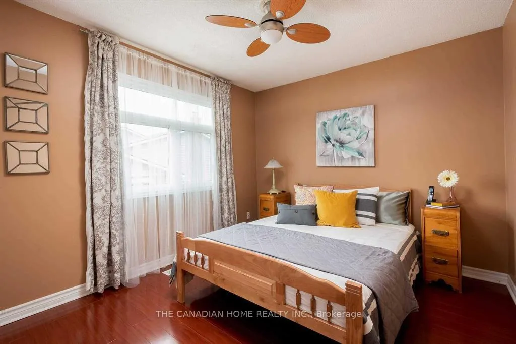 Photo 4 of 17 Claypine Trail, Brampton, Brampton North — HOMEH