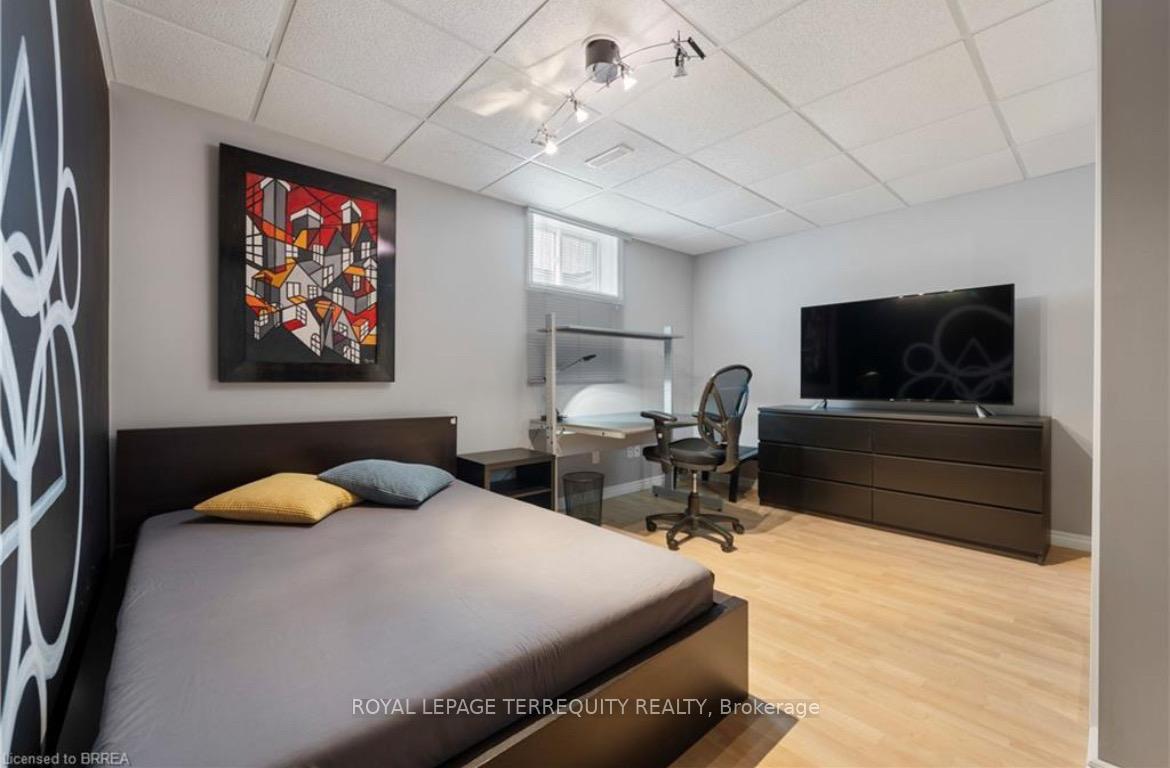 Photo 39 of 57 Parkview Drive, Thames Centre, Dorchester — HOMEH