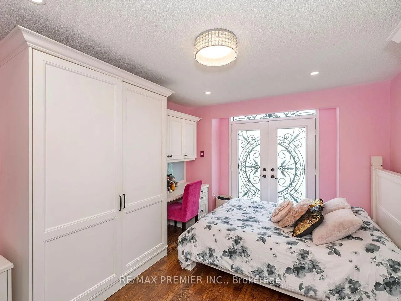 Photo 35 of 19 Medley Court, Vaughan, Maple — HOMEH