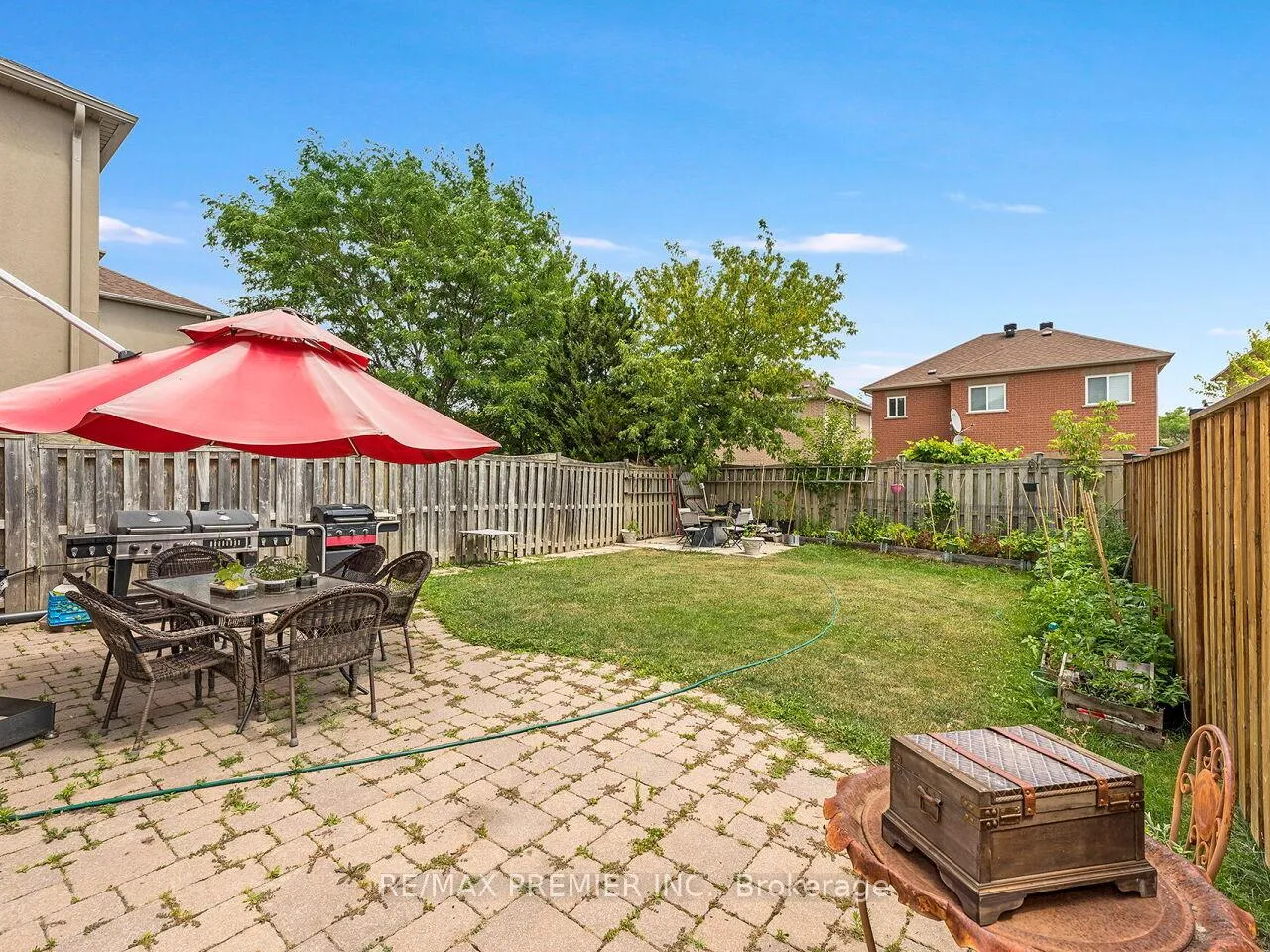 Photo 44 of 19 Medley Court, Vaughan, Maple — HOMEH