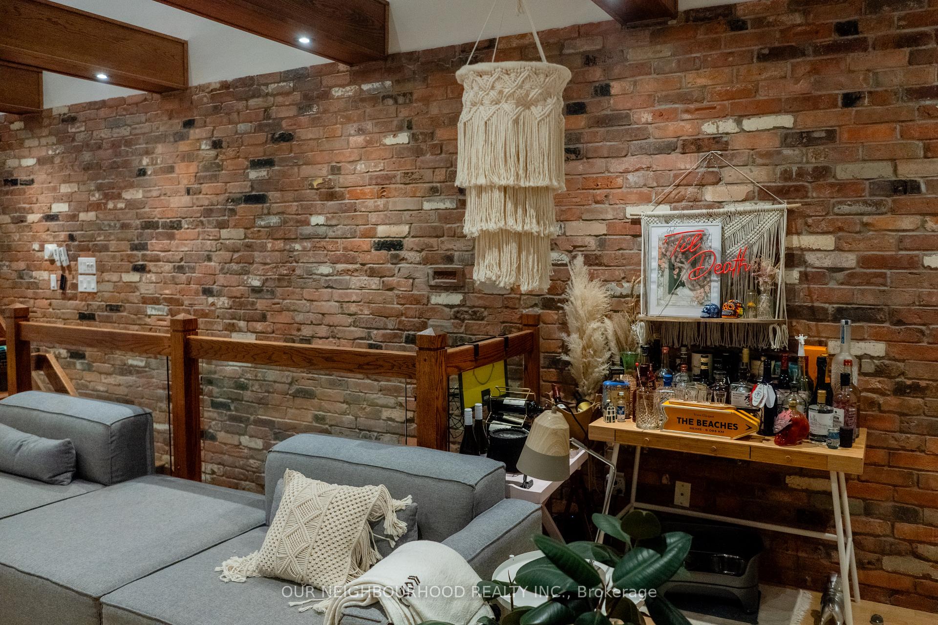Photo 3 of Unit 3, 36 Glen Manor Drive, Toronto, The Beaches — HOMEH