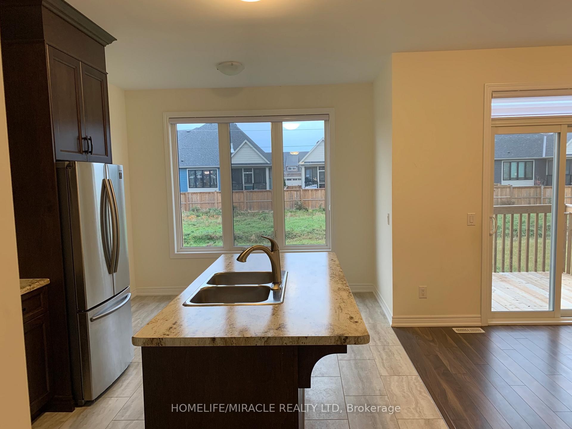 Photo 6 of 51 Wilkerson Street, Thorold, Hurricane/Merrittville — HOMEH