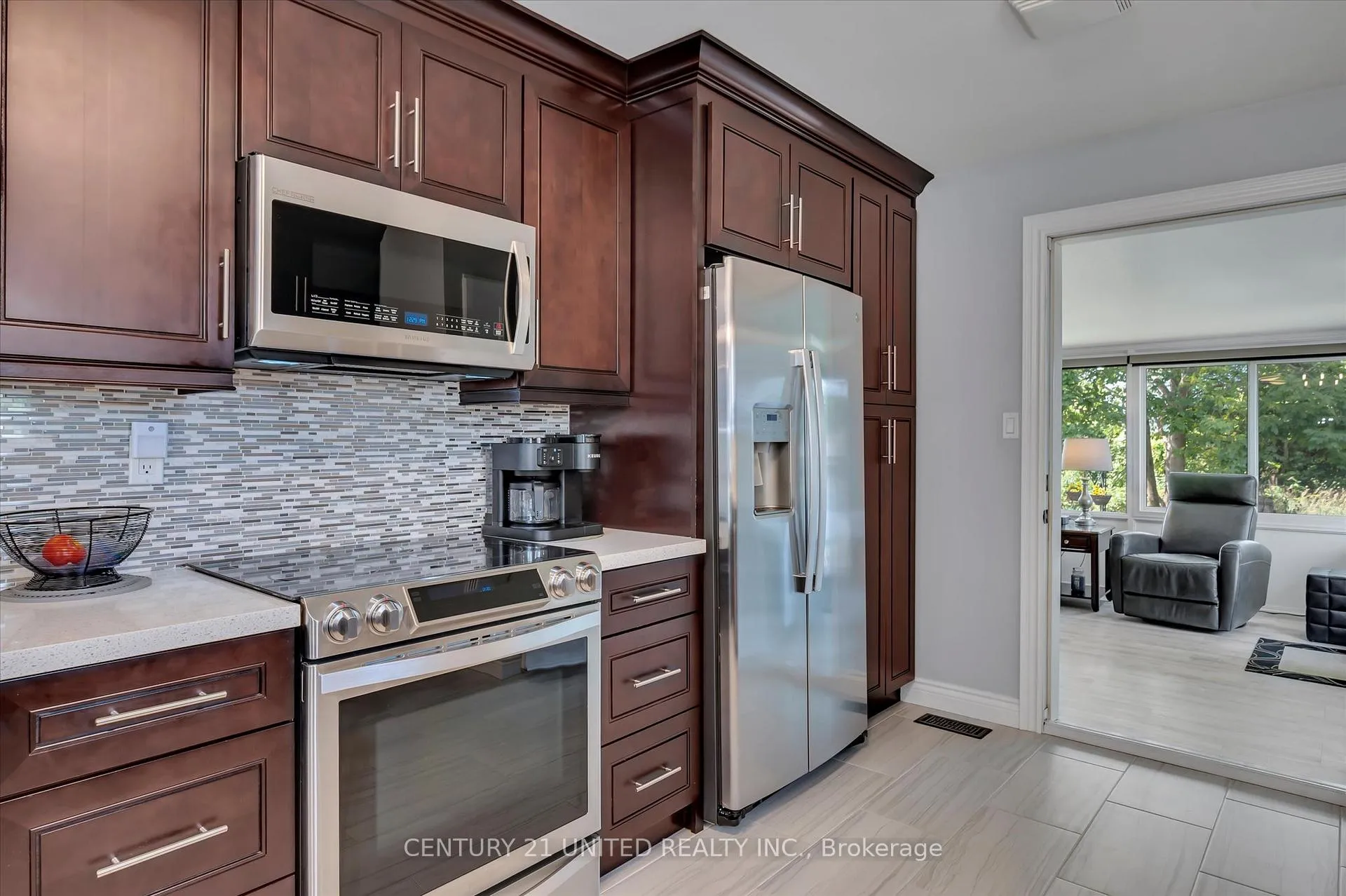 Photo 11 of 3033 Westridge Boulevard, Peterborough, Monaghan Ward 2 — HOMEH