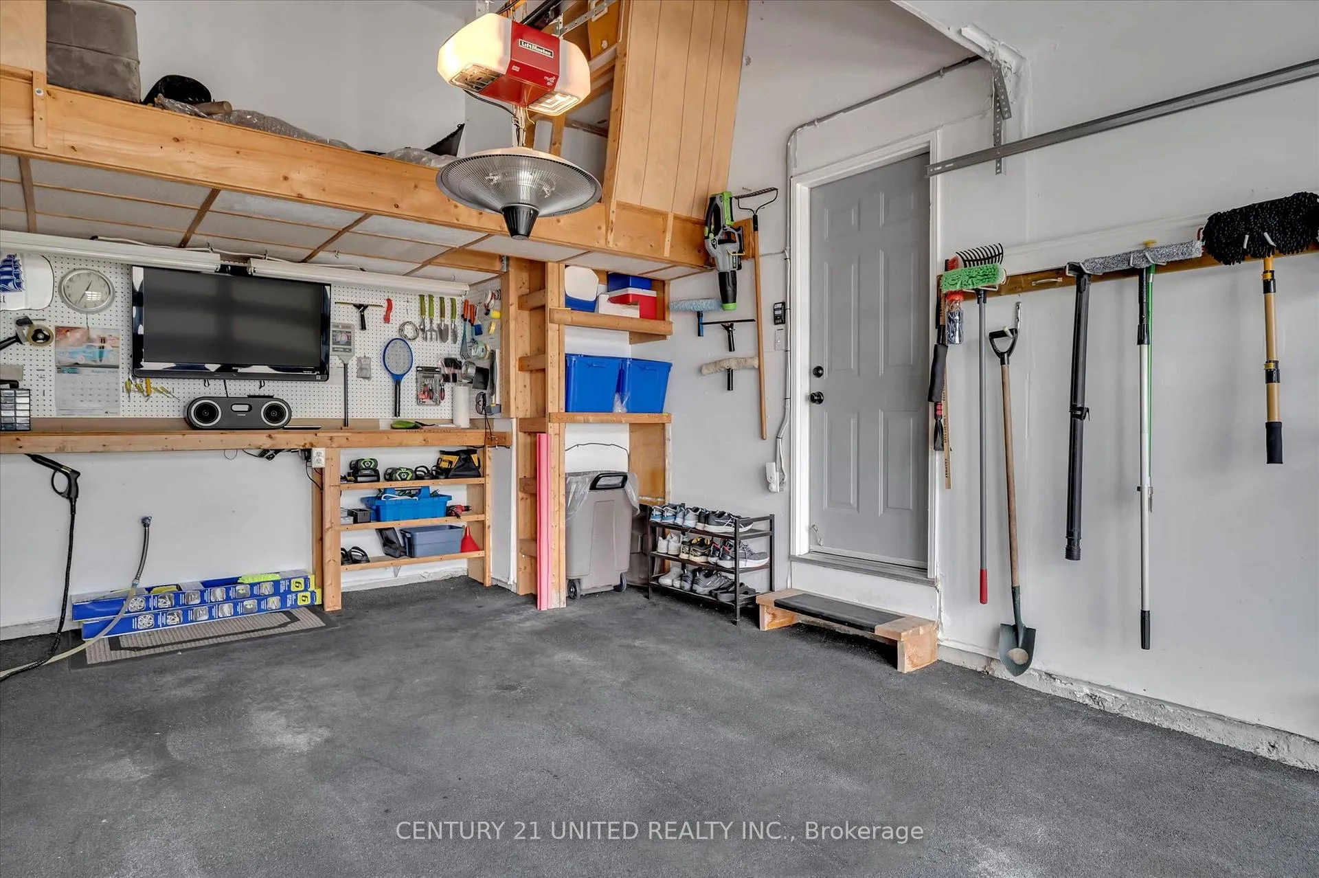 Photo 28 of 3033 Westridge Boulevard, Peterborough, Monaghan Ward 2 — HOMEH