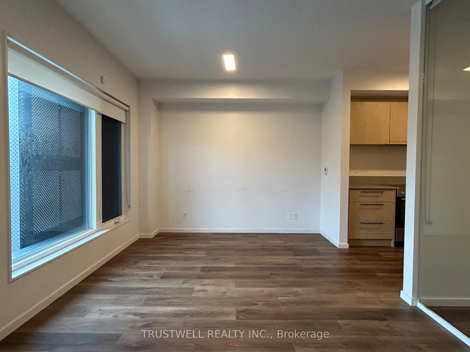 Photo 8 of Unit 201, 377 Broadview Avenue, Toronto, North Riverdale — HOMEH