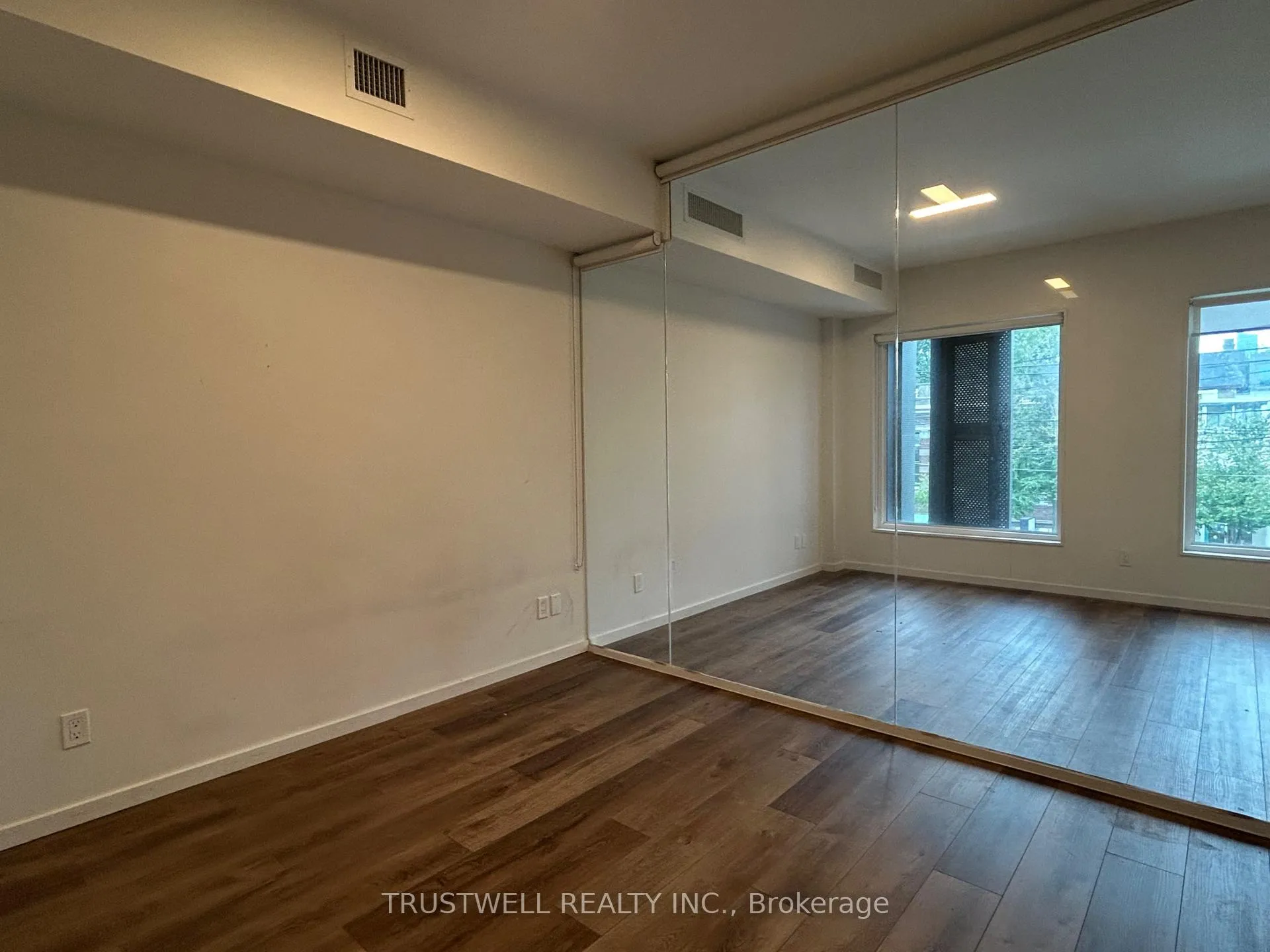 Photo 9 of Unit 201, 377 Broadview Avenue, Toronto, North Riverdale — HOMEH