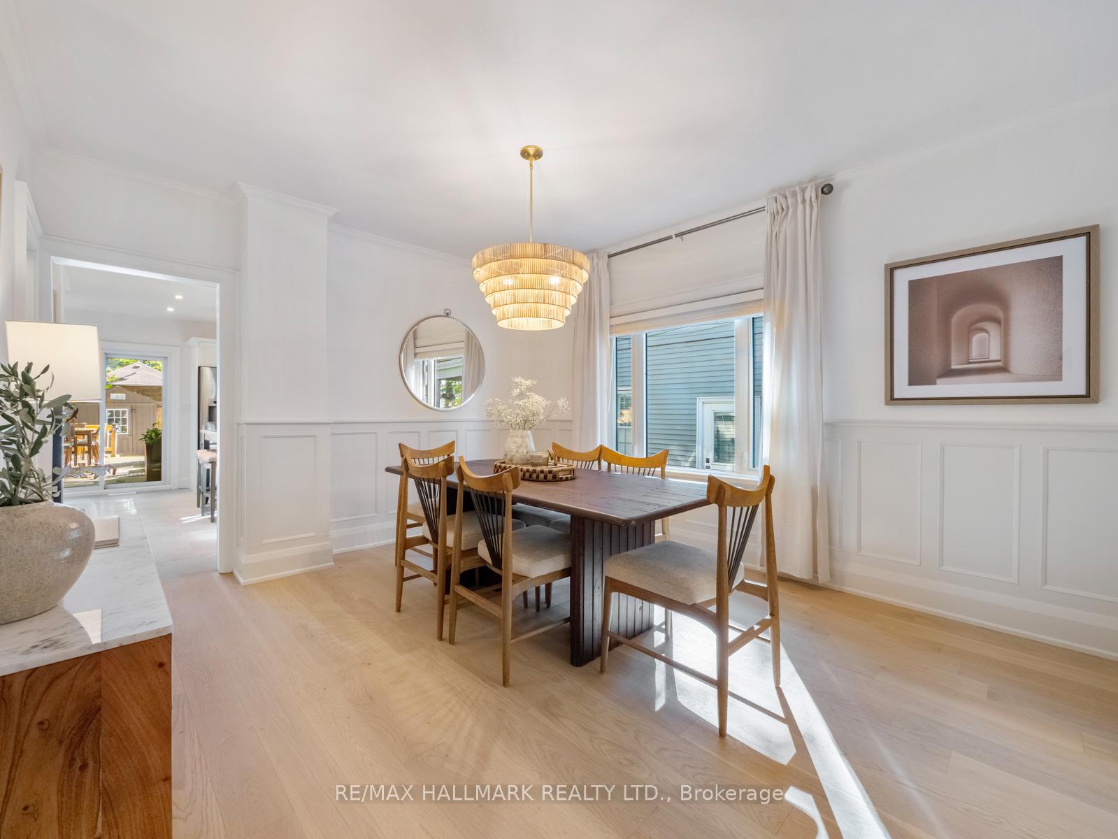 Photo 11 of 95 Silver Birch Avenue, Toronto, The Beaches — HOMEH