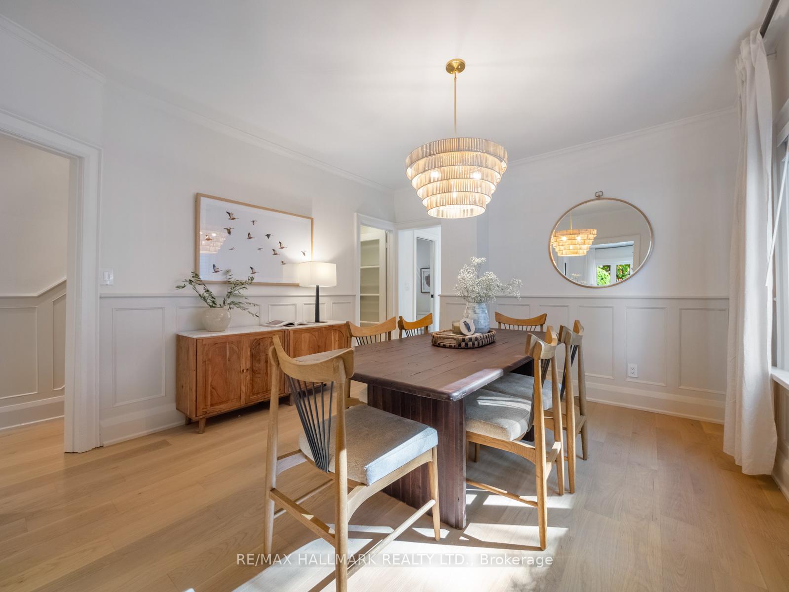 Photo 12 of 95 Silver Birch Avenue, Toronto, The Beaches — HOMEH