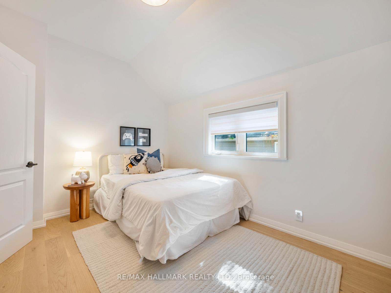 Photo 23 of 95 Silver Birch Avenue, Toronto, The Beaches — HOMEH