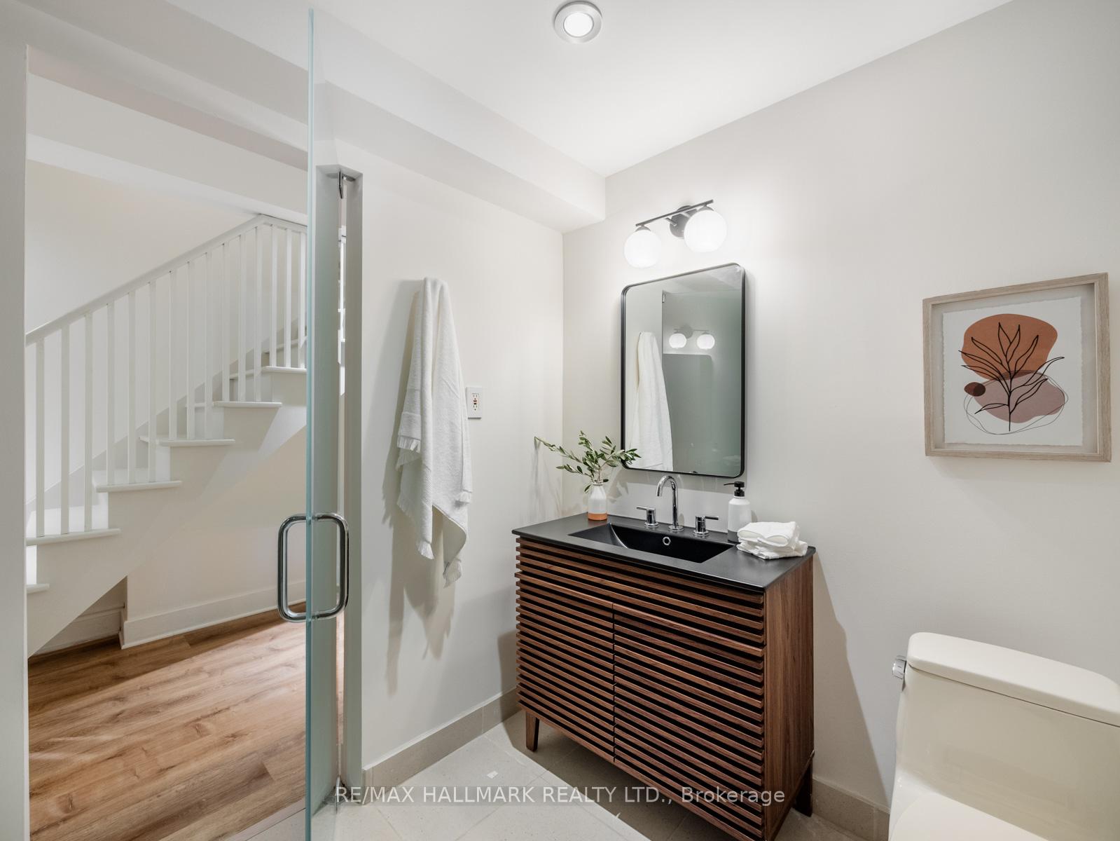 Photo 35 of 95 Silver Birch Avenue, Toronto, The Beaches — HOMEH
