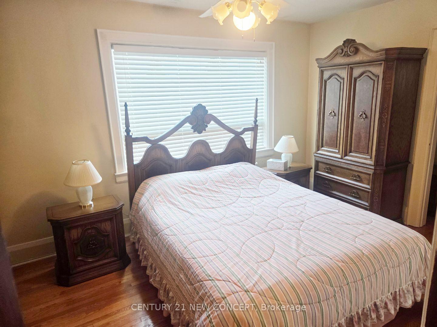 Photo 13 of 52 Frankdale Avenue, Toronto, Danforth Village-East York — HOMEH