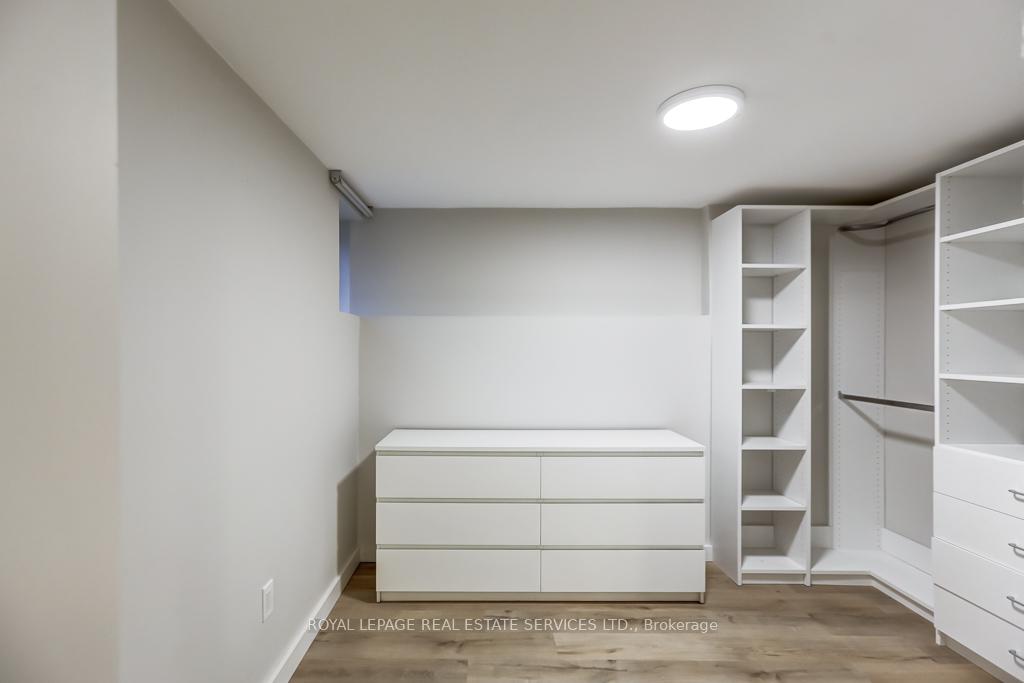 Photo 19 of 5 Belsize Drive, Toronto, Mount Pleasant West — HOMEH