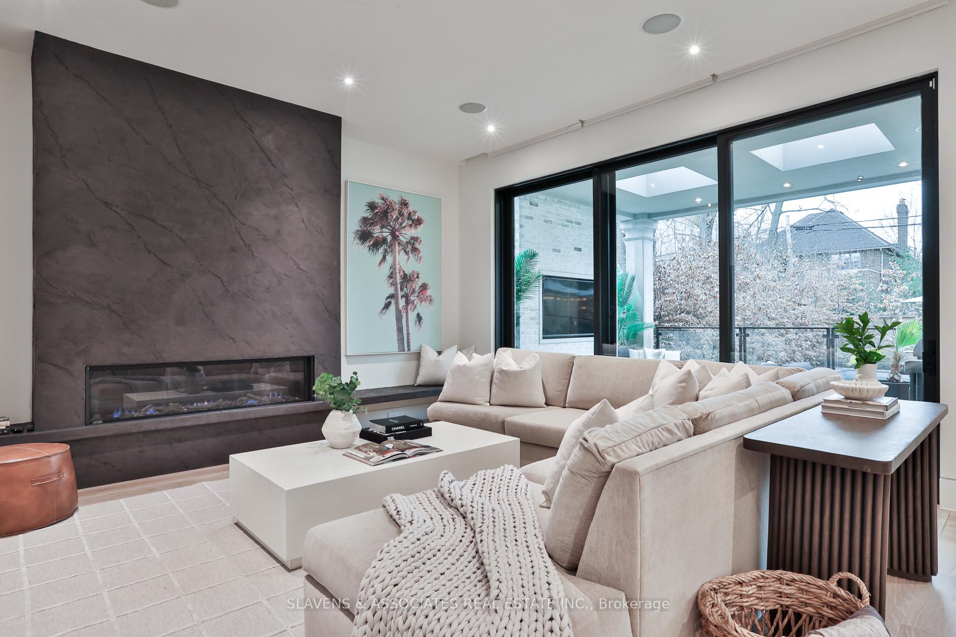 Photo 10 of 216 Glenayr Road, Toronto, Forest Hill South — HOMEH