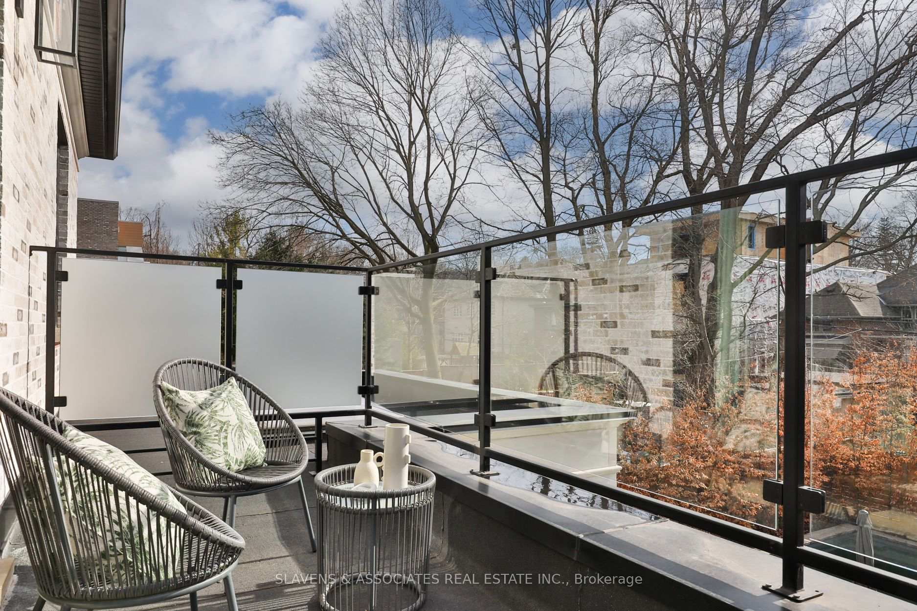 Photo 23 of 216 Glenayr Road, Toronto, Forest Hill South — HOMEH