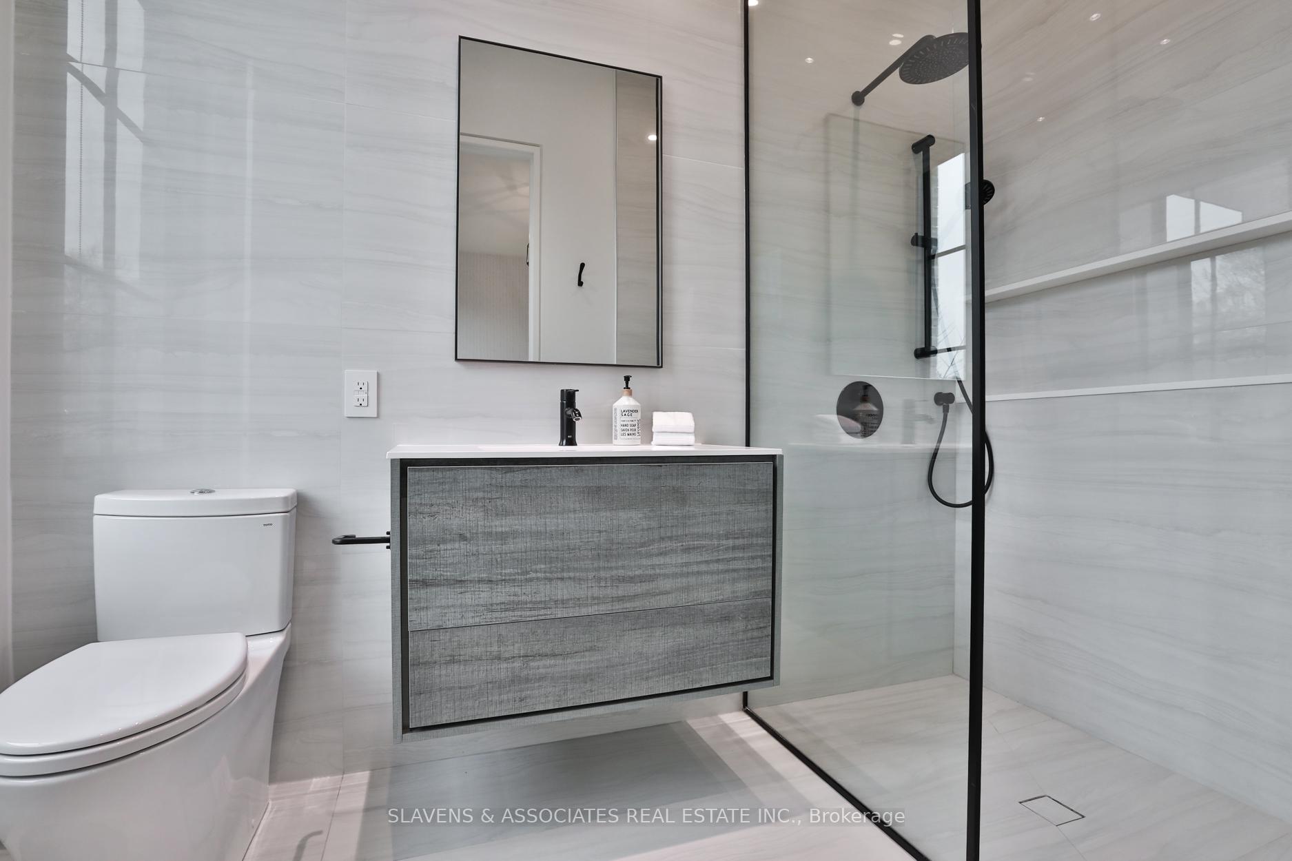 Photo 32 of 216 Glenayr Road, Toronto, Forest Hill South — HOMEH