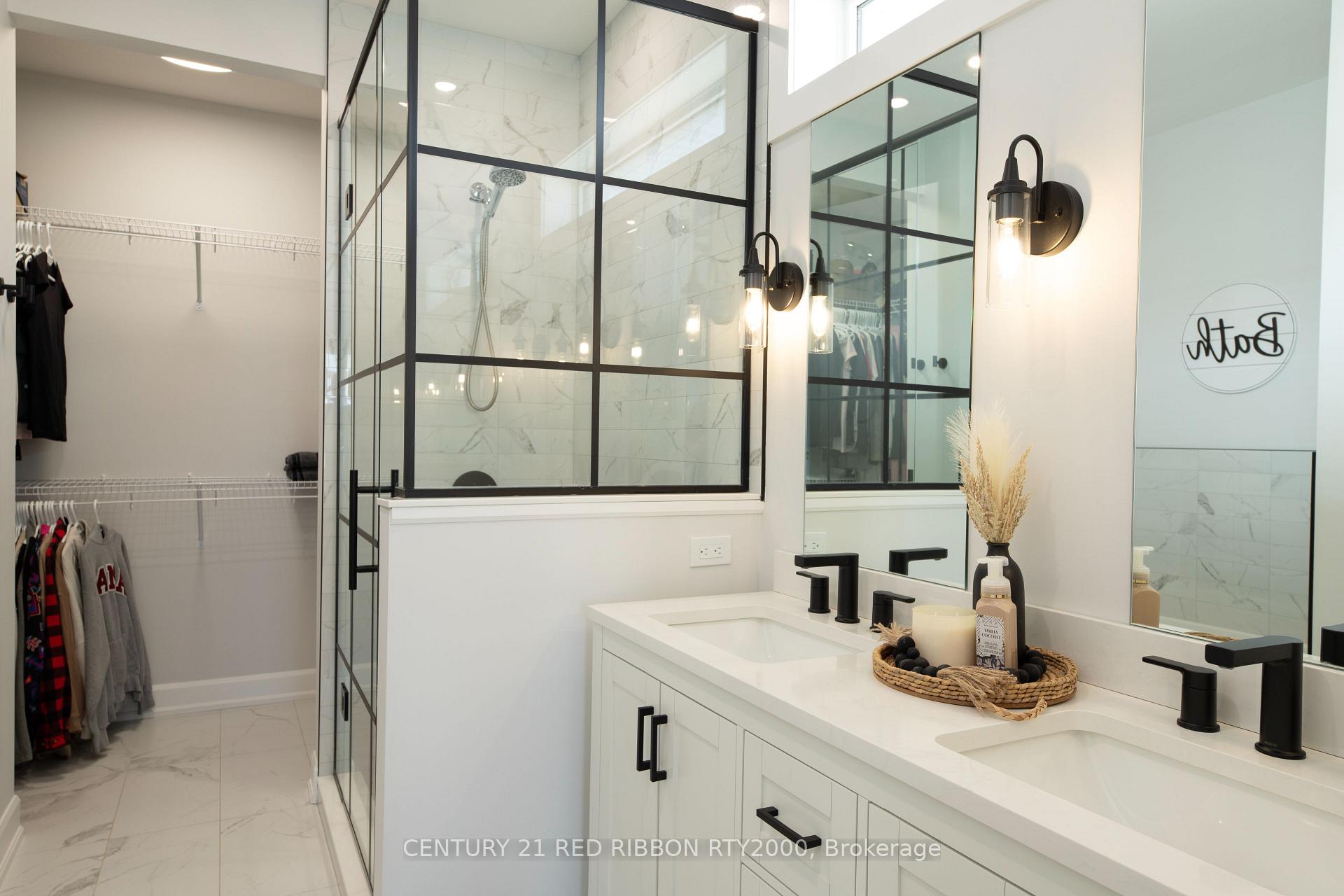 Photo 23 of 11 Briscoe Crescent, Strathroy-Caradoc, NE — HOMEH