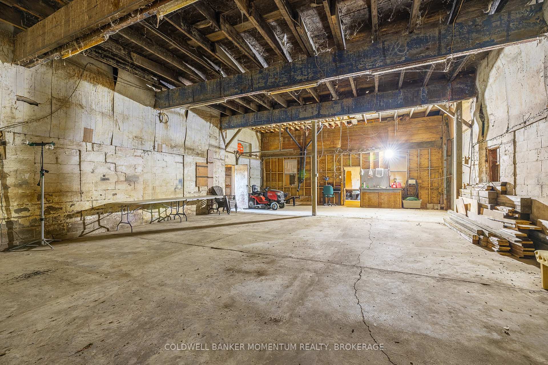 Photo 18 of 1050 Turner Road, Thorold, Port Robinson — HOMEH
