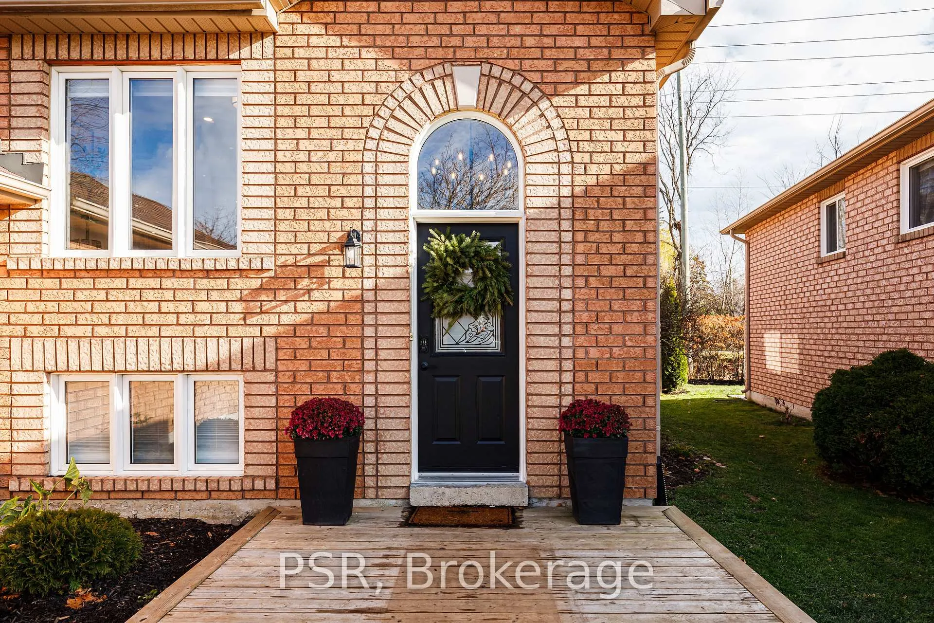 Photo 4 of 53 Telfer Road, Collingwood — HOMEH