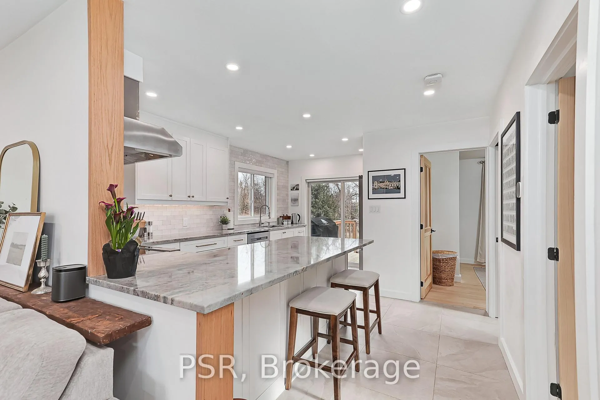 Photo 17 of 53 Telfer Road, Collingwood — HOMEH