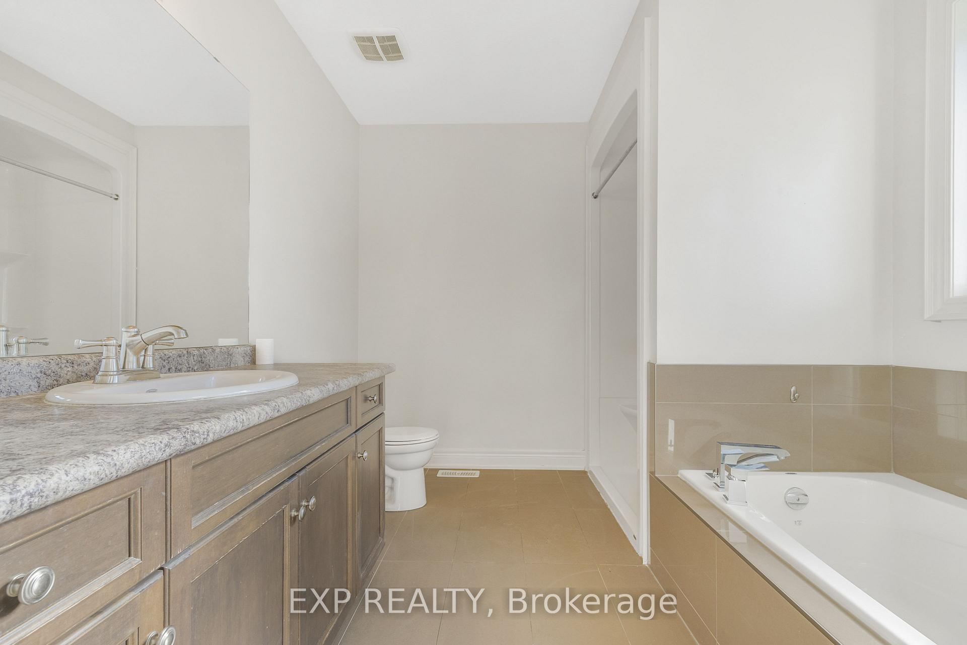 Photo 19 of 174 Winterberry Boulevard, Thorold, Confederation Heights — HOMEH
