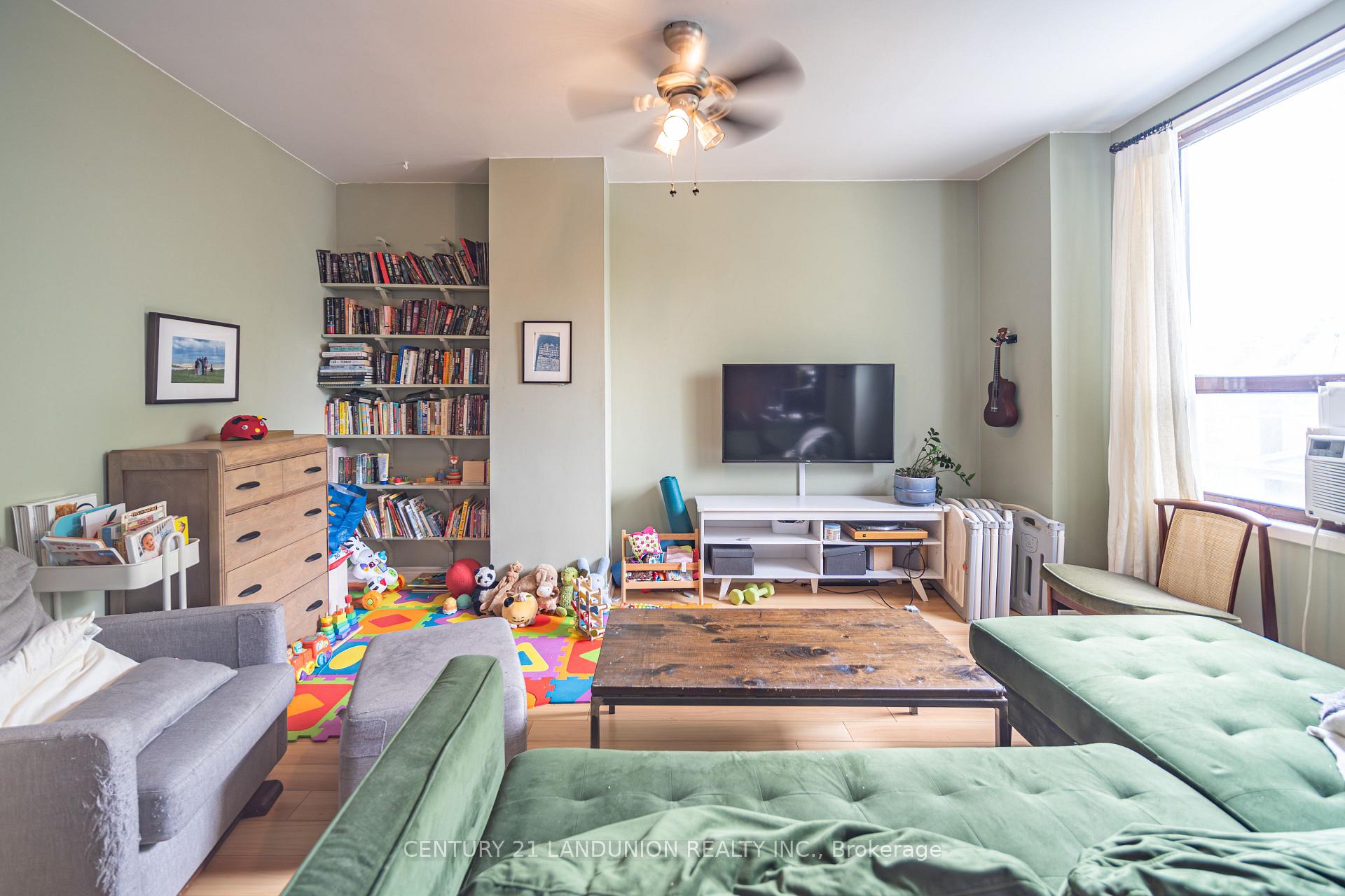 Photo 12 of 133 Galt Avenue, Toronto, South Riverdale — HOMEH