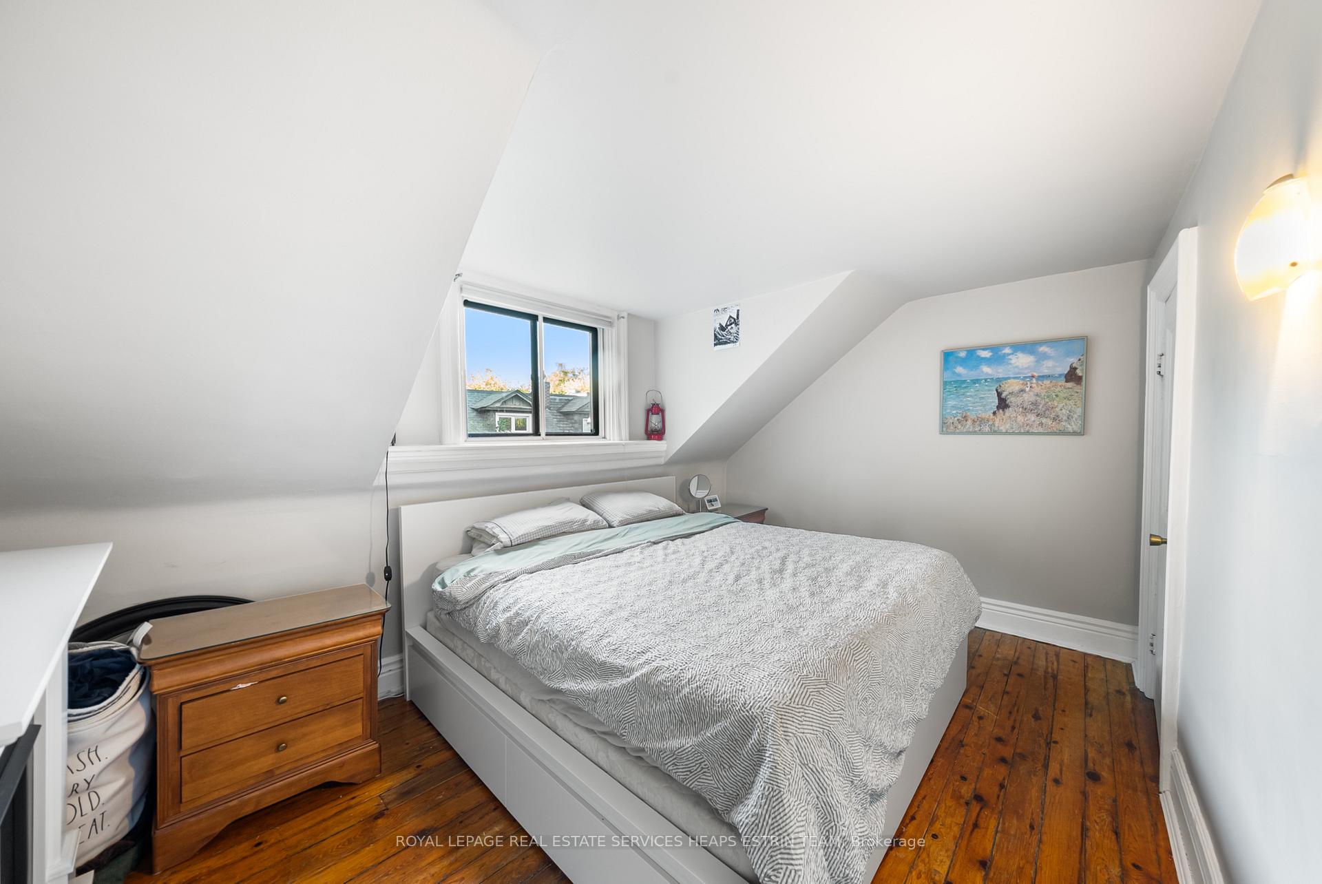Photo 22 of Unit Upper, 11 Salisbury Avenue, Toronto, Cabbagetown-South St. James Town — HOMEH