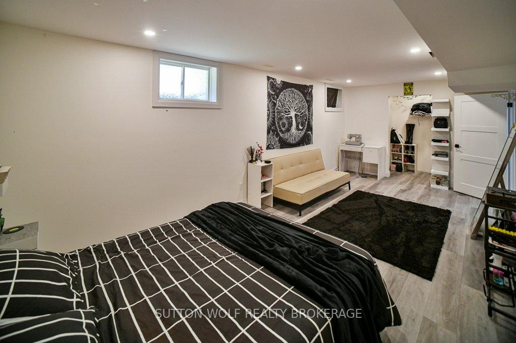 Photo 20 of 22 Pittao Place, Strathroy-Caradoc, NE — HOMEH
