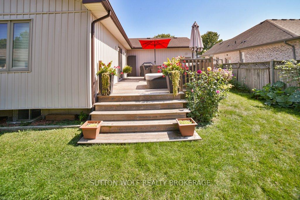 Photo 26 of 22 Pittao Place, Strathroy-Caradoc, NE — HOMEH