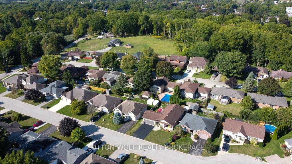 Photo 30 of 22 Pittao Place, Strathroy-Caradoc, NE — HOMEH