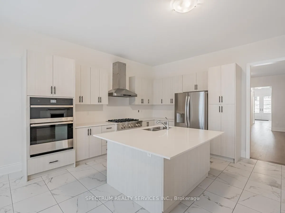 Photo 6 of 21 James Walker Avenue, Caledon, Caledon East — HOMEH