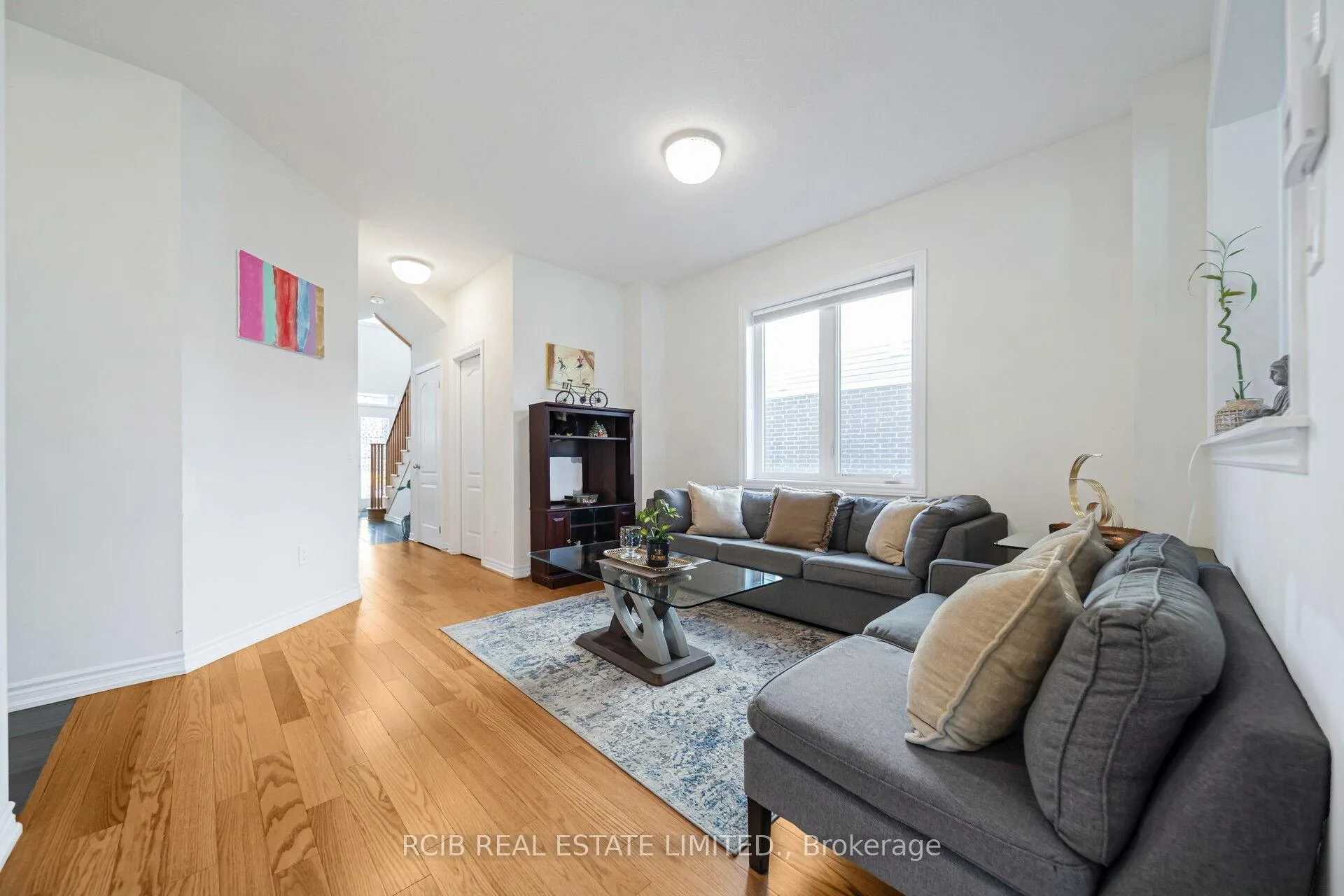 Photo 13 of 522 Barker Parkway, Thorold, Rolling Meadows — HOMEH