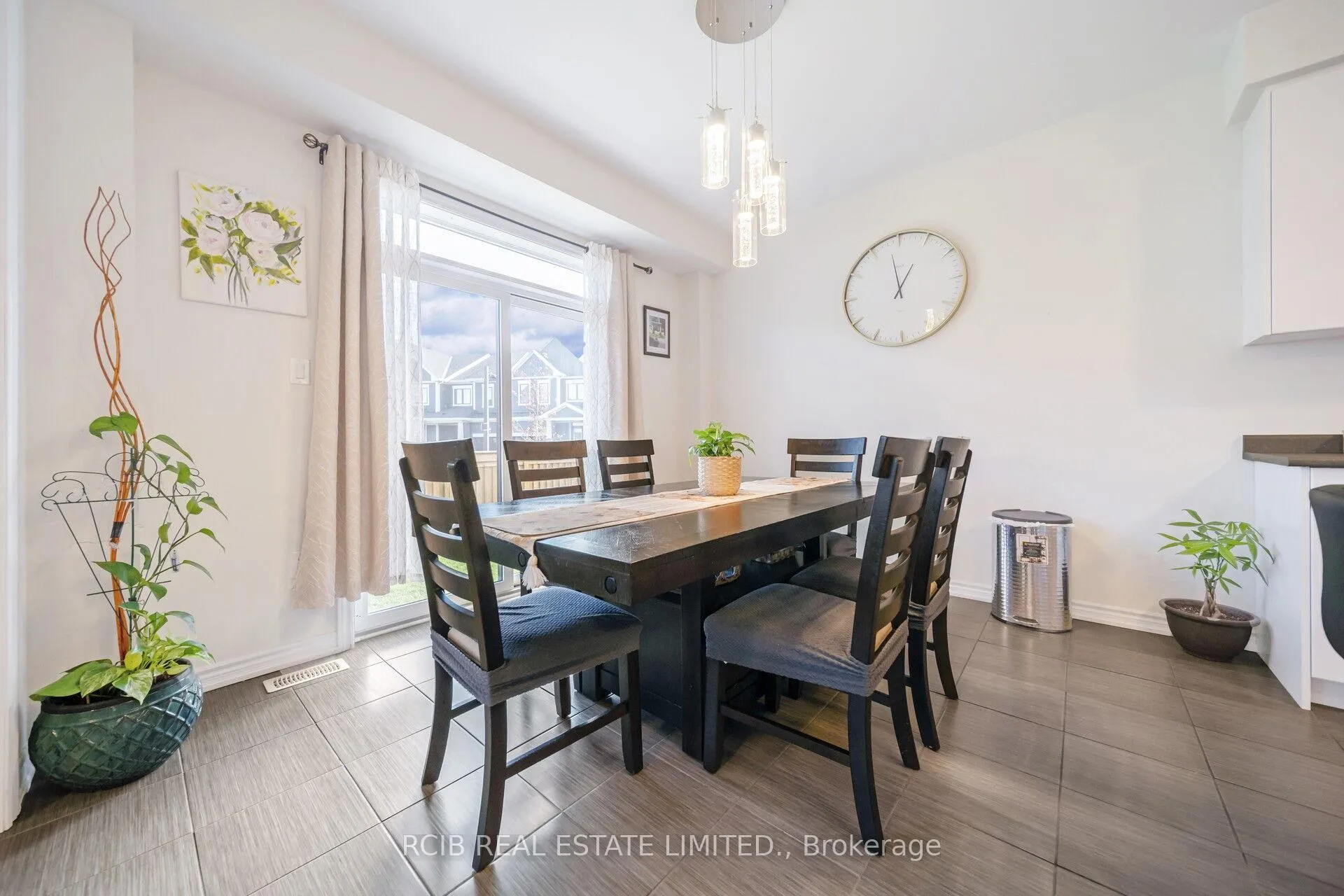 Photo 19 of 522 Barker Parkway, Thorold, Rolling Meadows — HOMEH