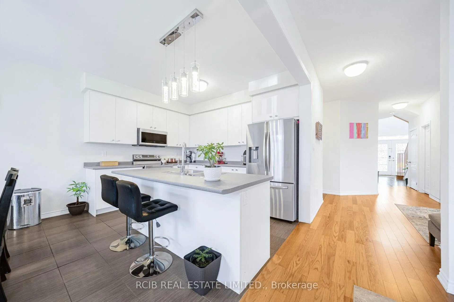 Photo 20 of 522 Barker Parkway, Thorold, Rolling Meadows — HOMEH