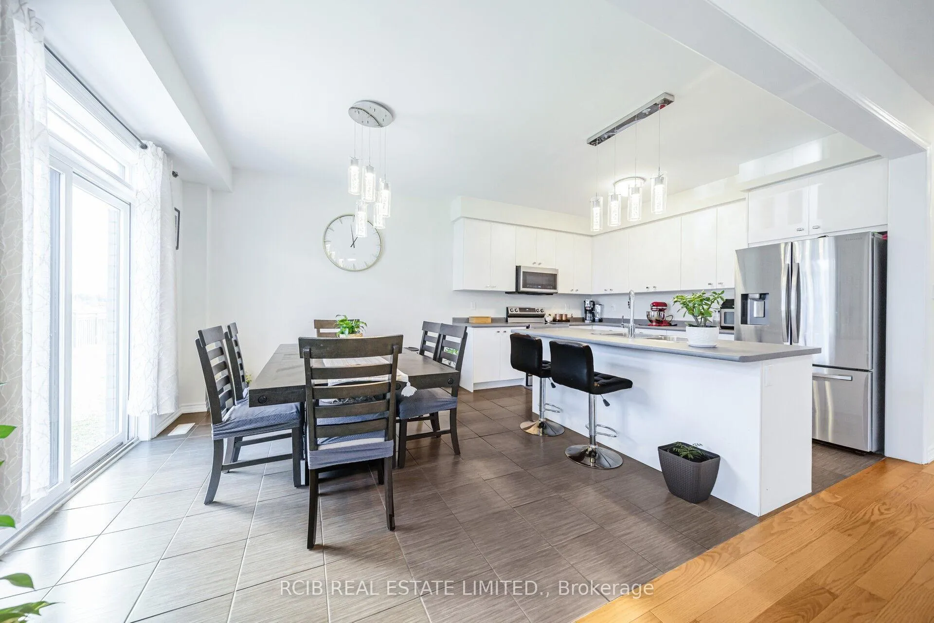 Photo 21 of 522 Barker Parkway, Thorold, Rolling Meadows — HOMEH