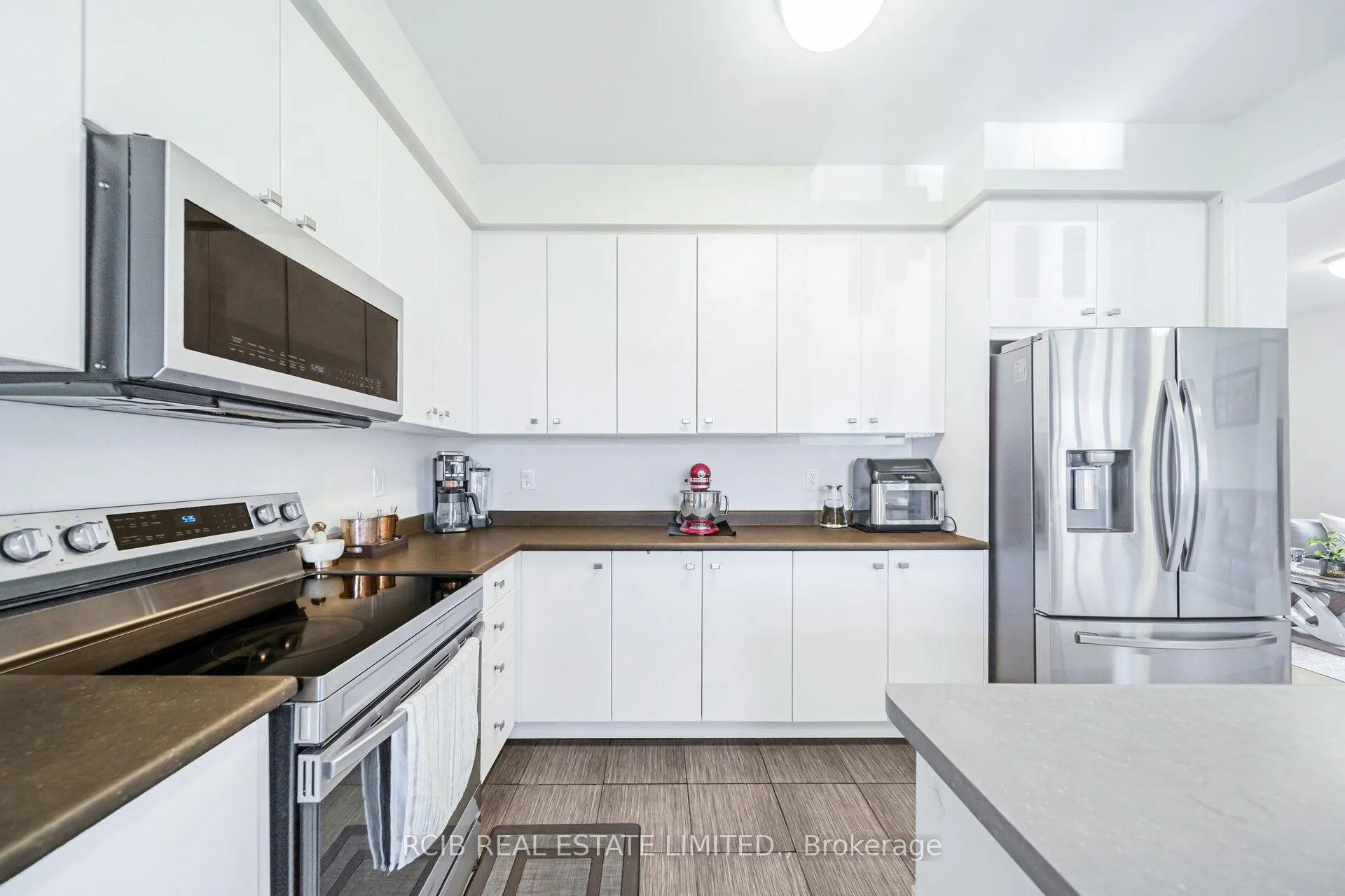 Photo 24 of 522 Barker Parkway, Thorold, Rolling Meadows — HOMEH