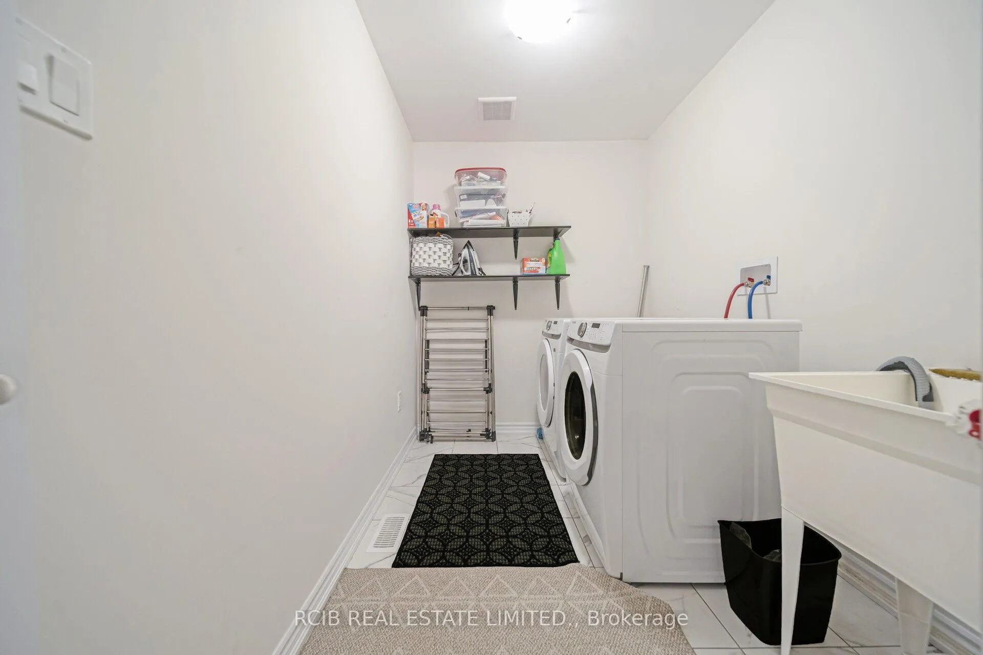 Photo 46 of 522 Barker Parkway, Thorold, Rolling Meadows — HOMEH