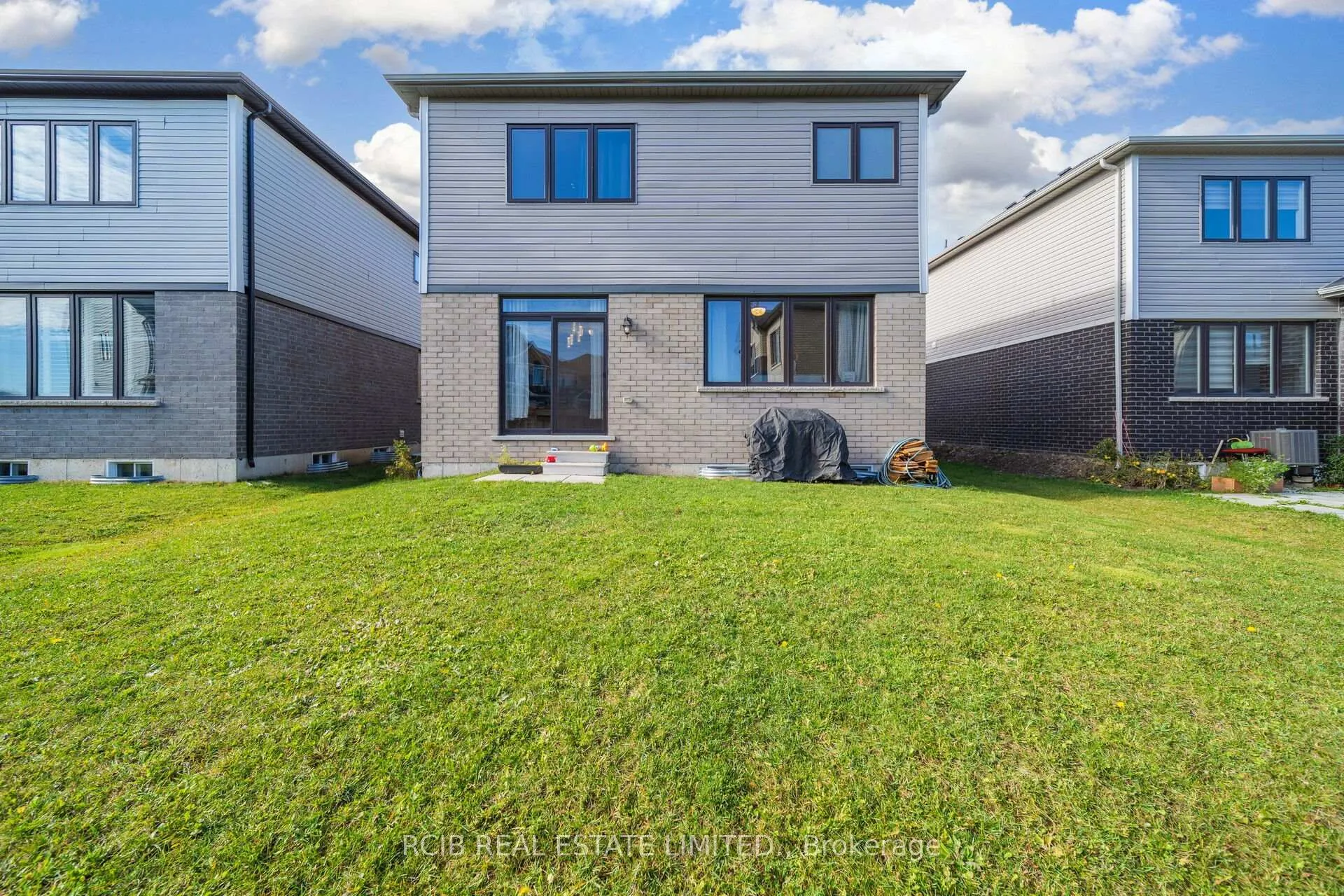 Photo 50 of 522 Barker Parkway, Thorold, Rolling Meadows — HOMEH