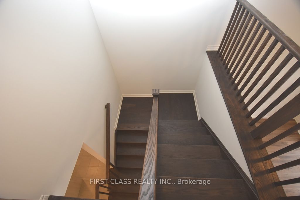 Photo 36 of 673 Mika Street, Innisfil, Rural Innisfil — HOMEH
