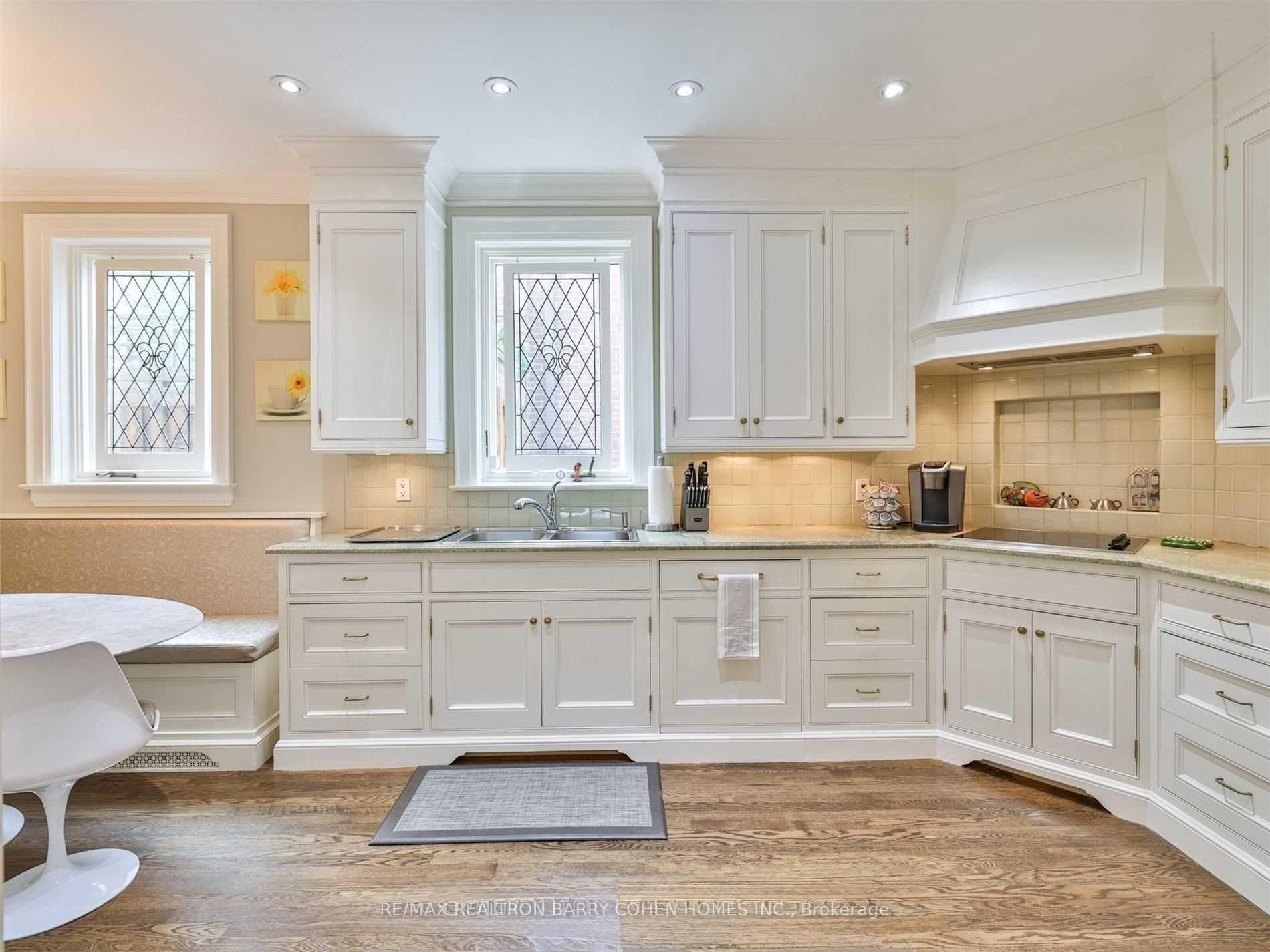 Photo 14 of 216 Dunvegan Road, Toronto, Forest Hill South — HOMEH