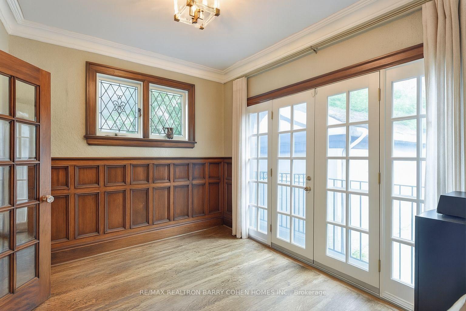 Photo 15 of 216 Dunvegan Road, Toronto, Forest Hill South — HOMEH