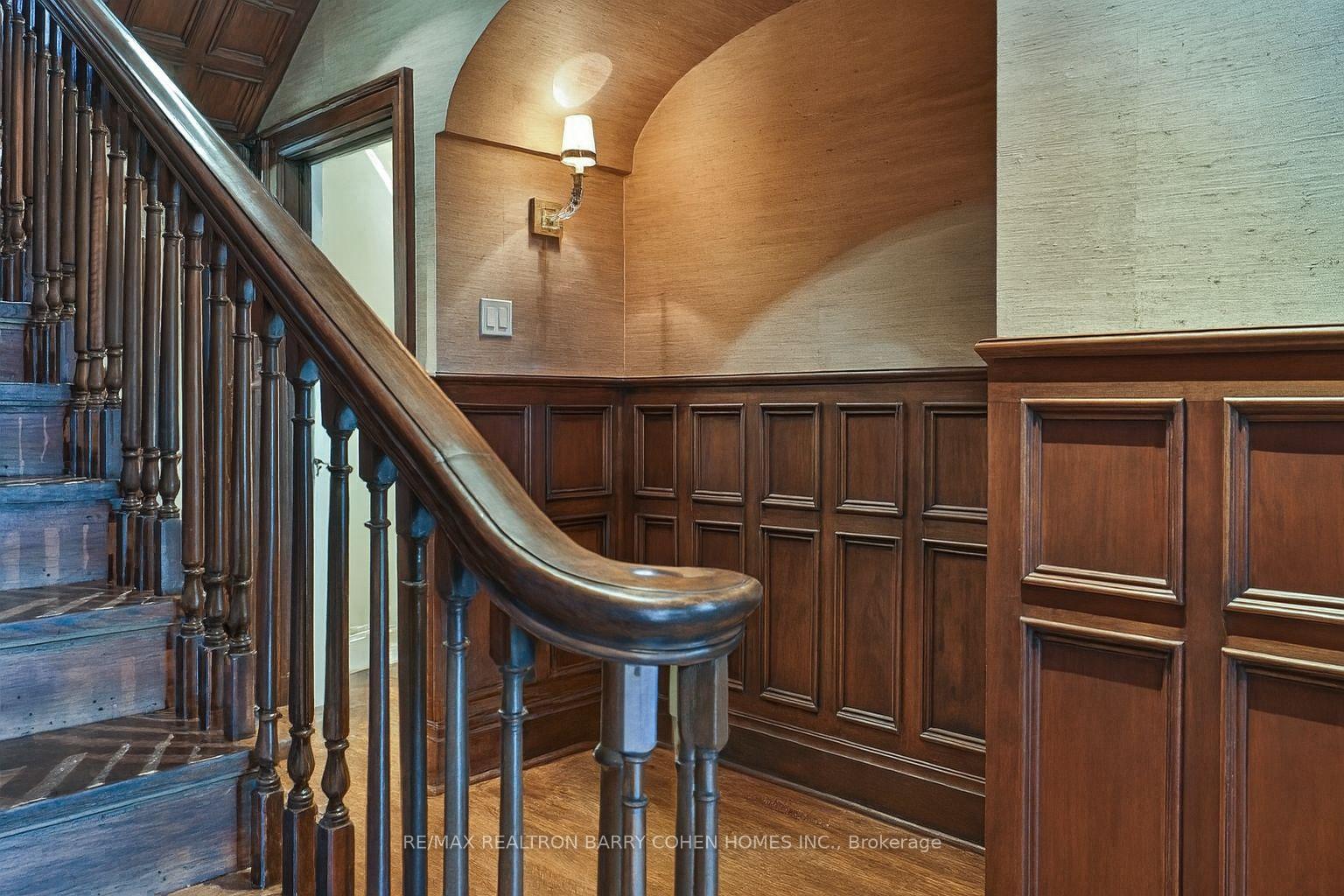 Photo 16 of 216 Dunvegan Road, Toronto, Forest Hill South — HOMEH