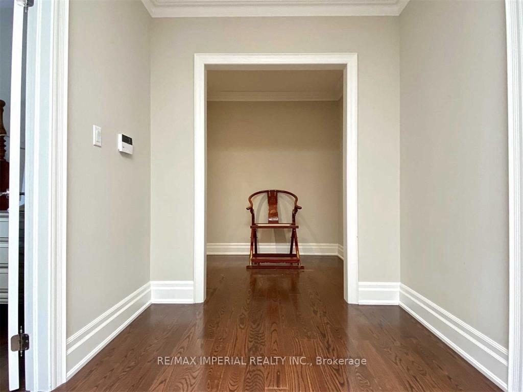 Photo 16 of 448 Glengrove Avenue W, Toronto, Bedford Park-Nortown — HOMEH