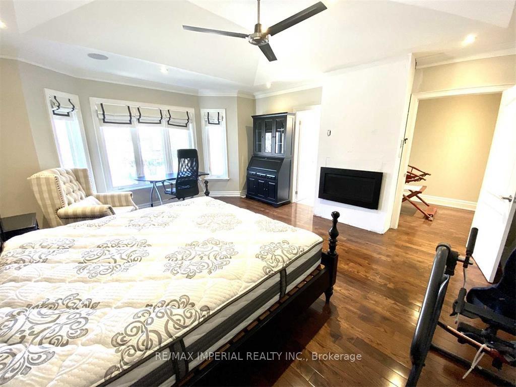 Photo 18 of 448 Glengrove Avenue W, Toronto, Bedford Park-Nortown — HOMEH