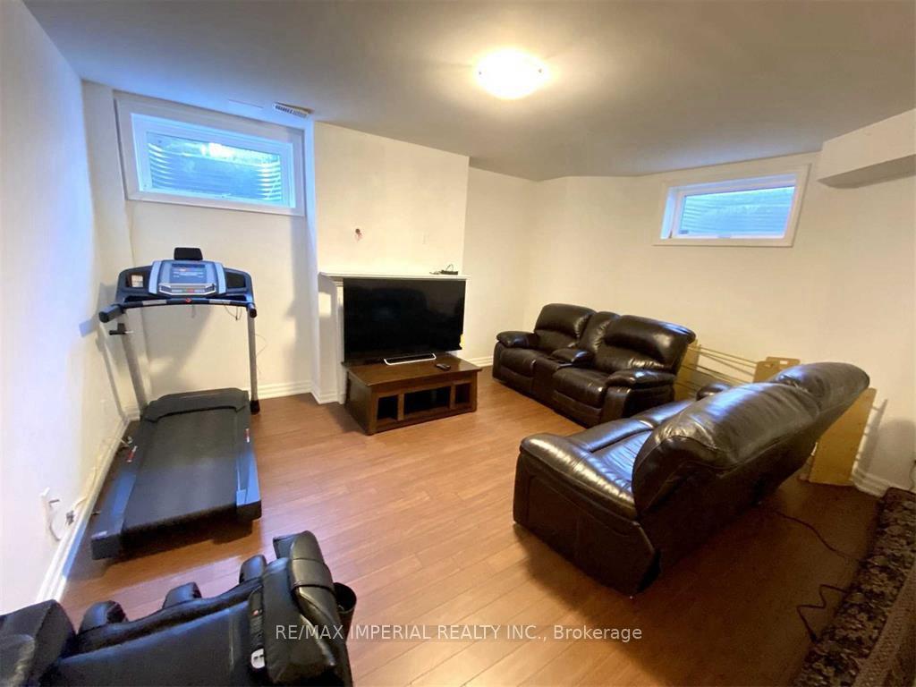 Photo 32 of 448 Glengrove Avenue W, Toronto, Bedford Park-Nortown — HOMEH