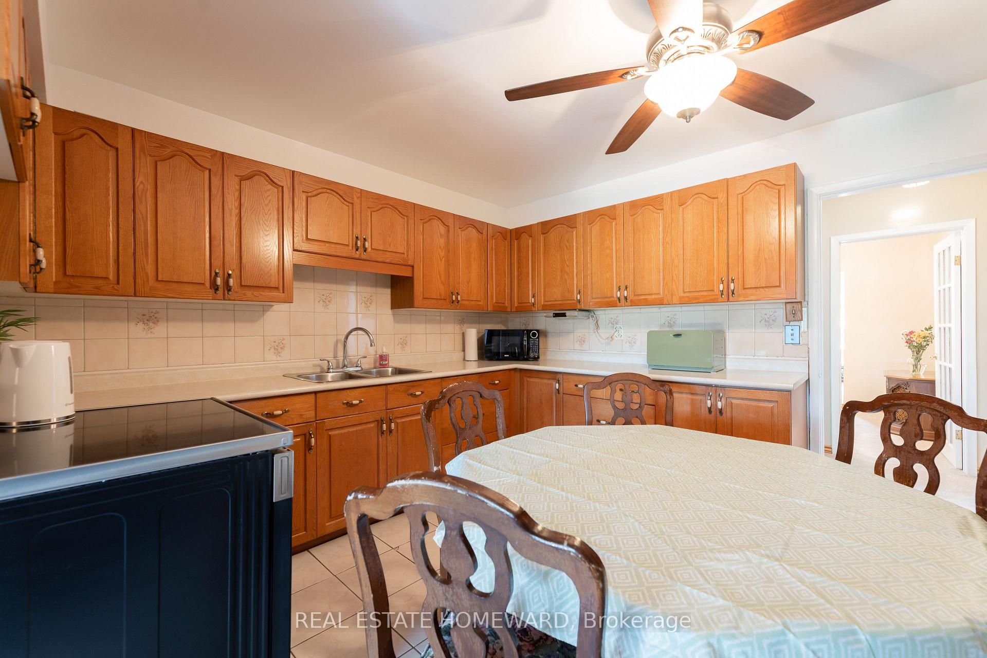 Photo 18 of 331 Rhodes Avenue, Toronto, Greenwood-Coxwell — HOMEH